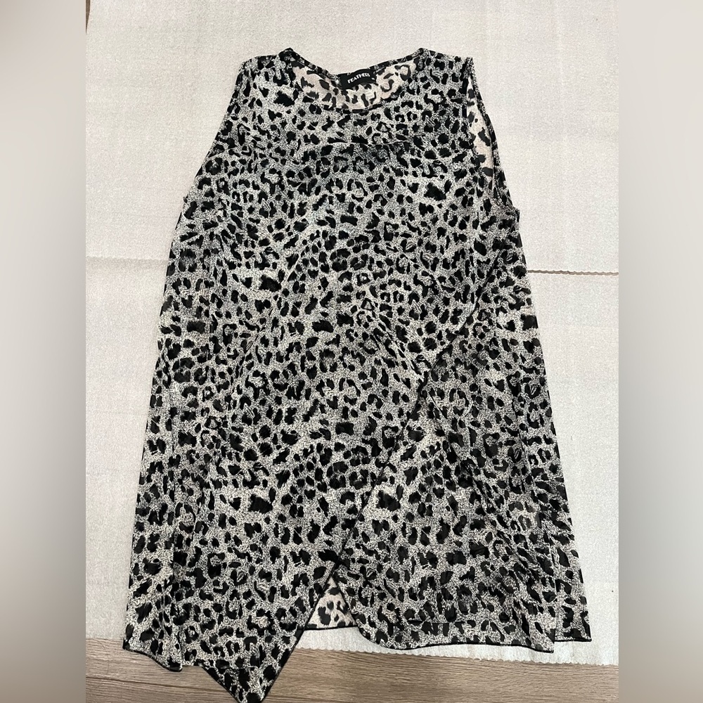 ❤️2/$50❤️[XXL]Feathers Boutique Leopard Print Women's Tank Blouse